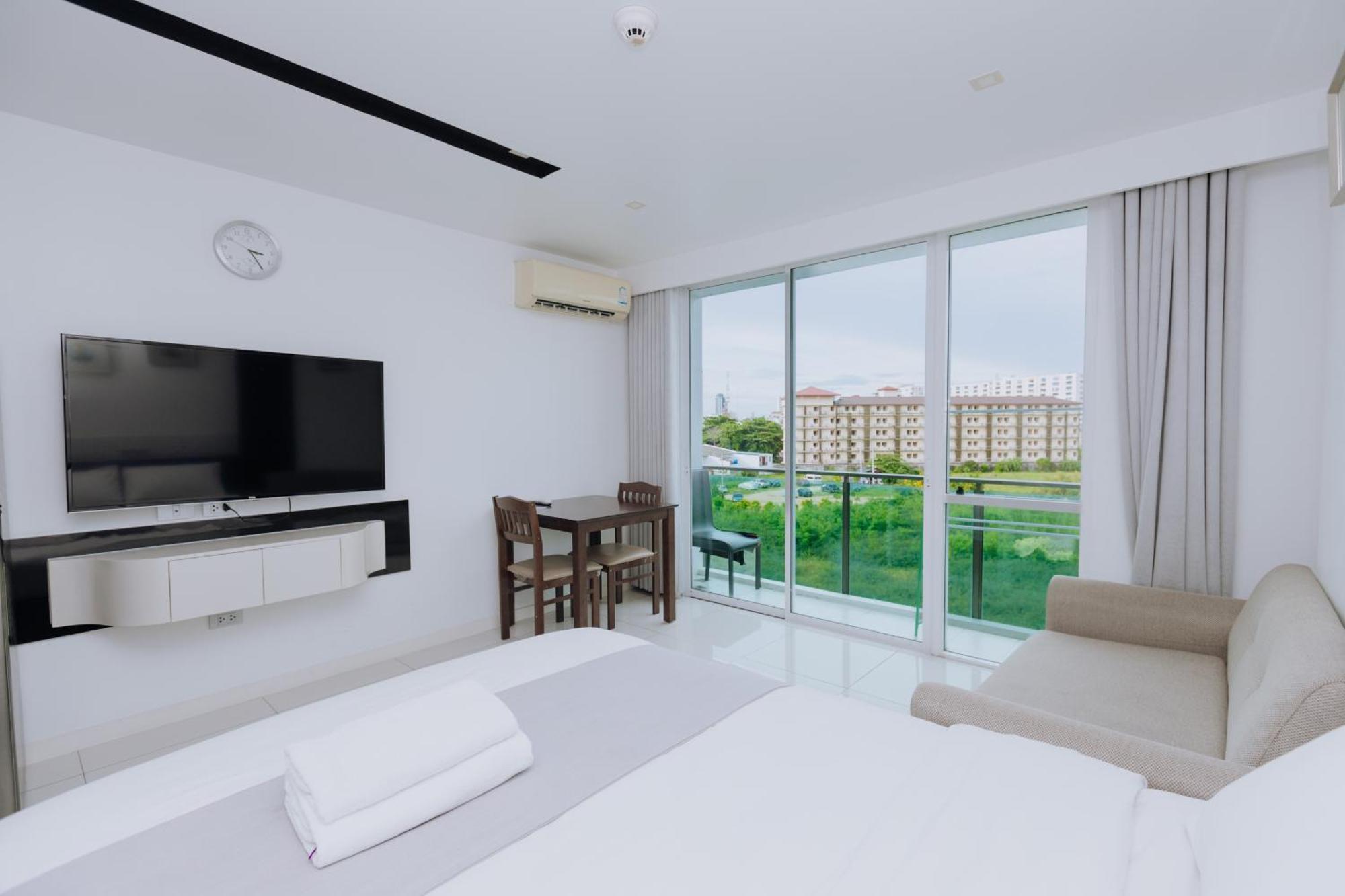 Pattaya City Center Residence K Luaran gambar